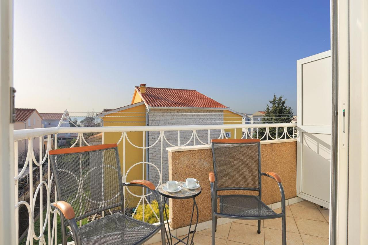 Apartments And Rooms With Parking Space Kastel Stafilic, Kastela - 18673 Экстерьер фото